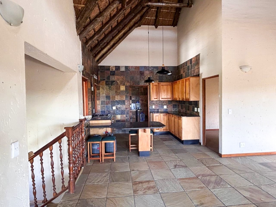 4 Bedroom Property for Sale in Boschenvaal River Front Lodges Free State